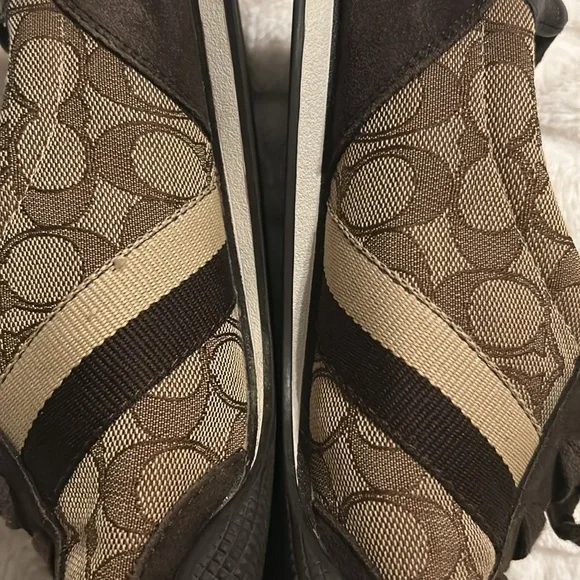 COACH (New York) - Picture 8 of 9